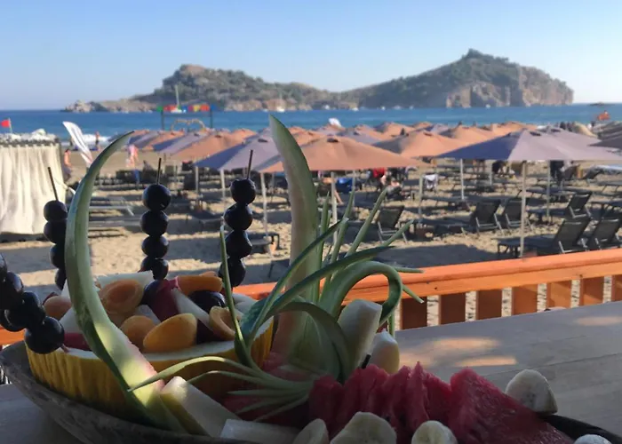 Street61 Aparthotel 3*