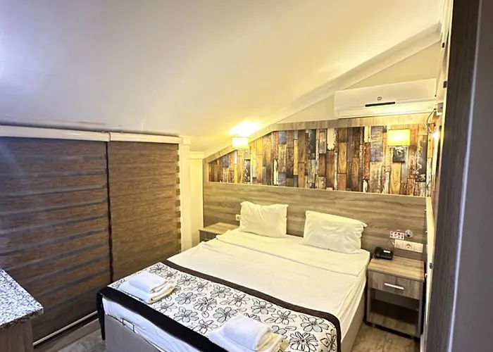 Street61 Aparthotel 3*